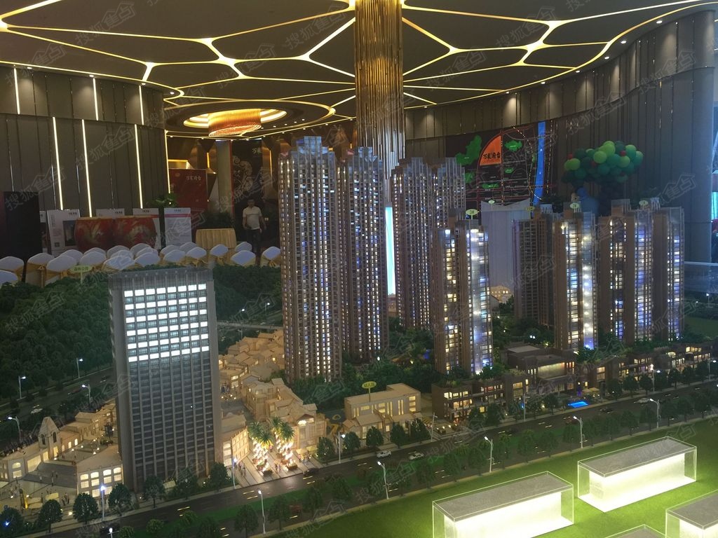 万象府台实景图—沙盘
